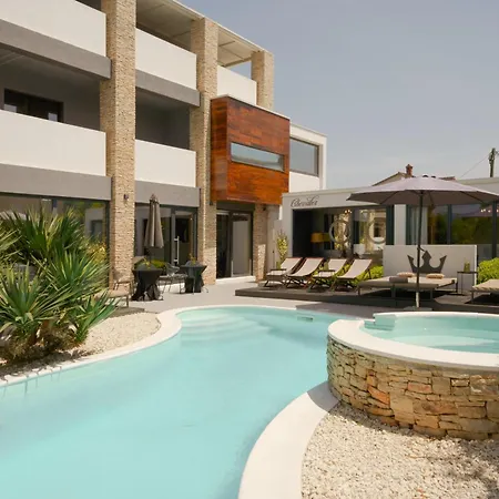 Boutique Chevalier By Bura - Adults Only 4*