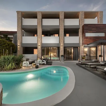 Boutique Chevalier By Bura - Adults Only