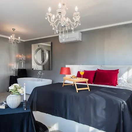 Chevalier Lifestyle Boutique Adults Only & Open-minded Couples 4* Medulin