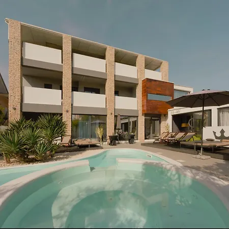 Boutique Chevalier By Bura - Adults Only Hotel 4*