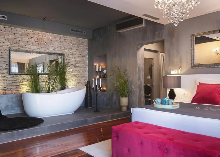 Boutique Chevalier By Bura - Adults Only Hotel
