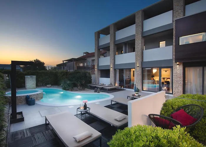 Boutique Chevalier By Bura - Adults Only Hotel 4*