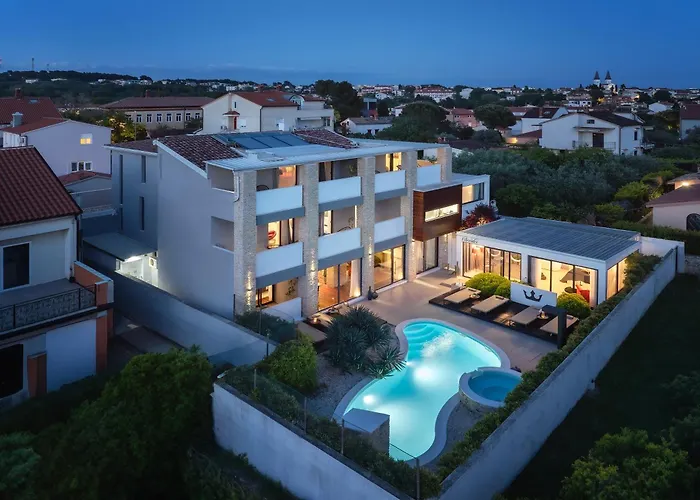Boutique Chevalier By Bura - Adults Only Hotel