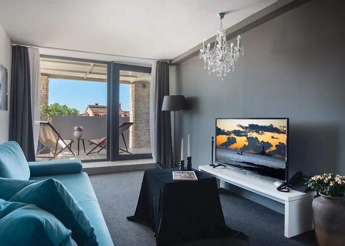 Boutique Chevalier By Bura - Adults Only Hotel