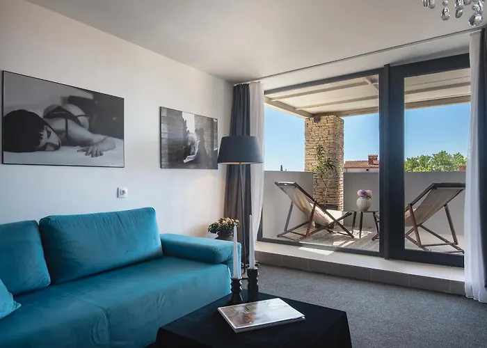 Boutique Chevalier By Bura - Adults Only 4*