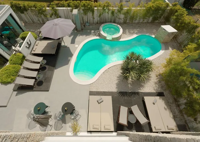 Hotel Boutique Chevalier By Bura - Adults Only