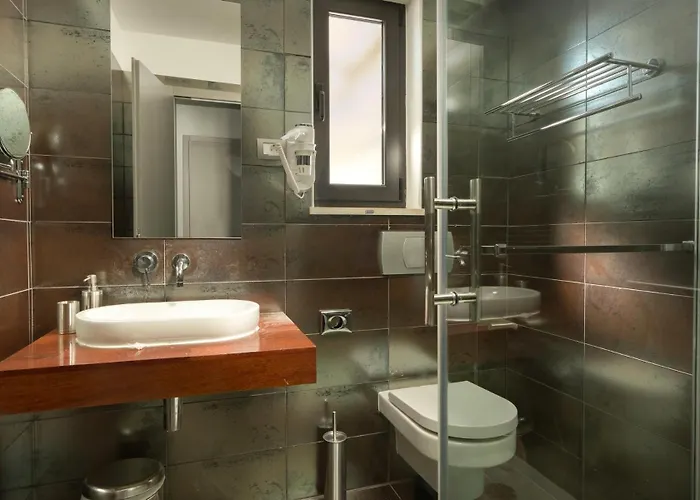 Boutique Chevalier By Bura - Adults Only 4*